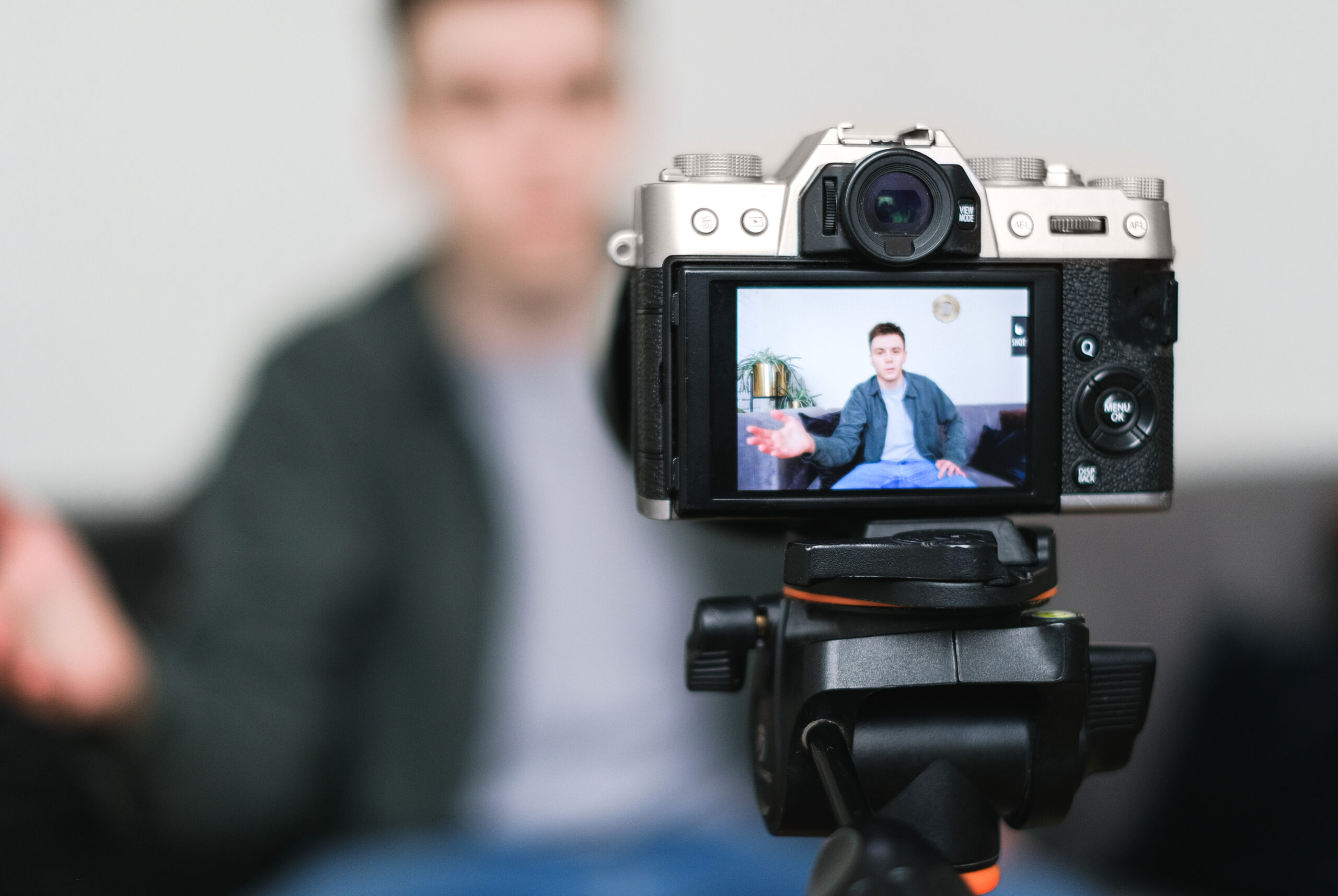 creators dub a video in multiple languages using AI