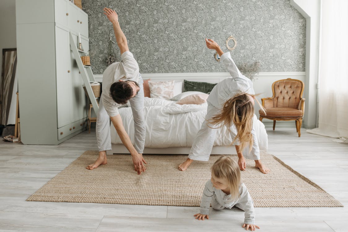 Housewife’s Guide to Fitness and Efficient Home Management