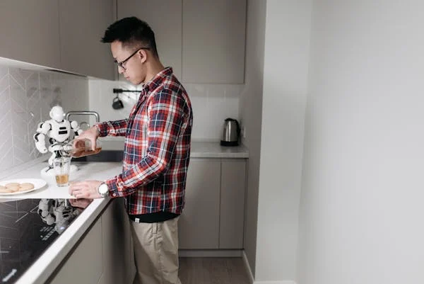Luxury vs. Frugal Living